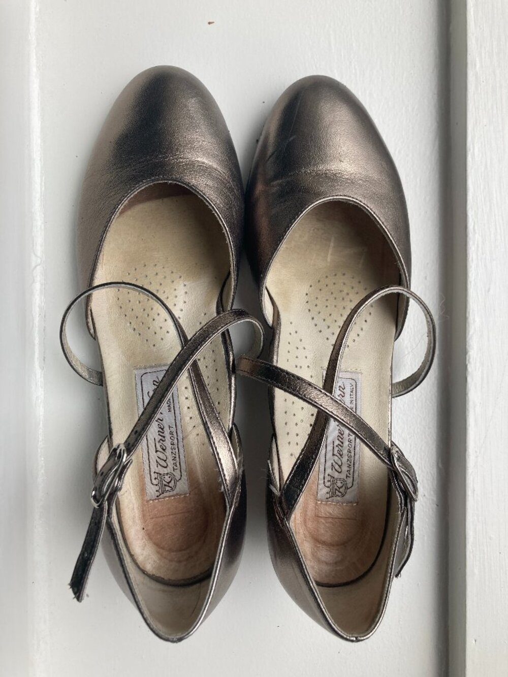 Werner Kern Ballroom Dancing shoes gold low heel  sz 5 1/8 UK or 8 1/2 USA size
